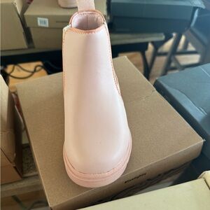 Toddler Native Kensington kids boots size 10